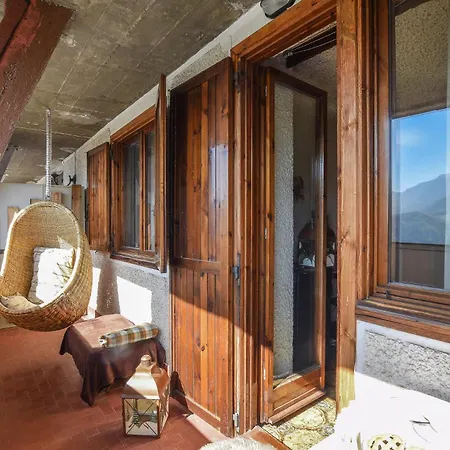 Apartment 1 Bedroom Lovely In *